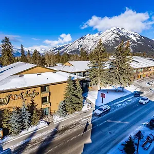https://banff-park-lodge.banff-hotel.com