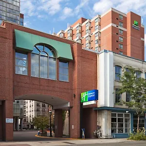 https://holiday-inn-express-toronto-downtown.hotelstorontoontario.org