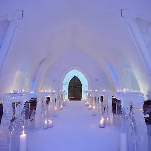 https://de-glace-hotel.hotelsquebeccity.net