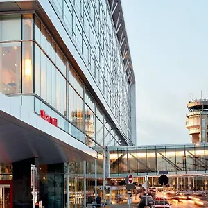 https://montreal-airport-marriott-in-terminal-hotel.hotels-in-montreal.org